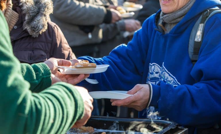 Warm,Food,For,The,Poor,And,Homeless